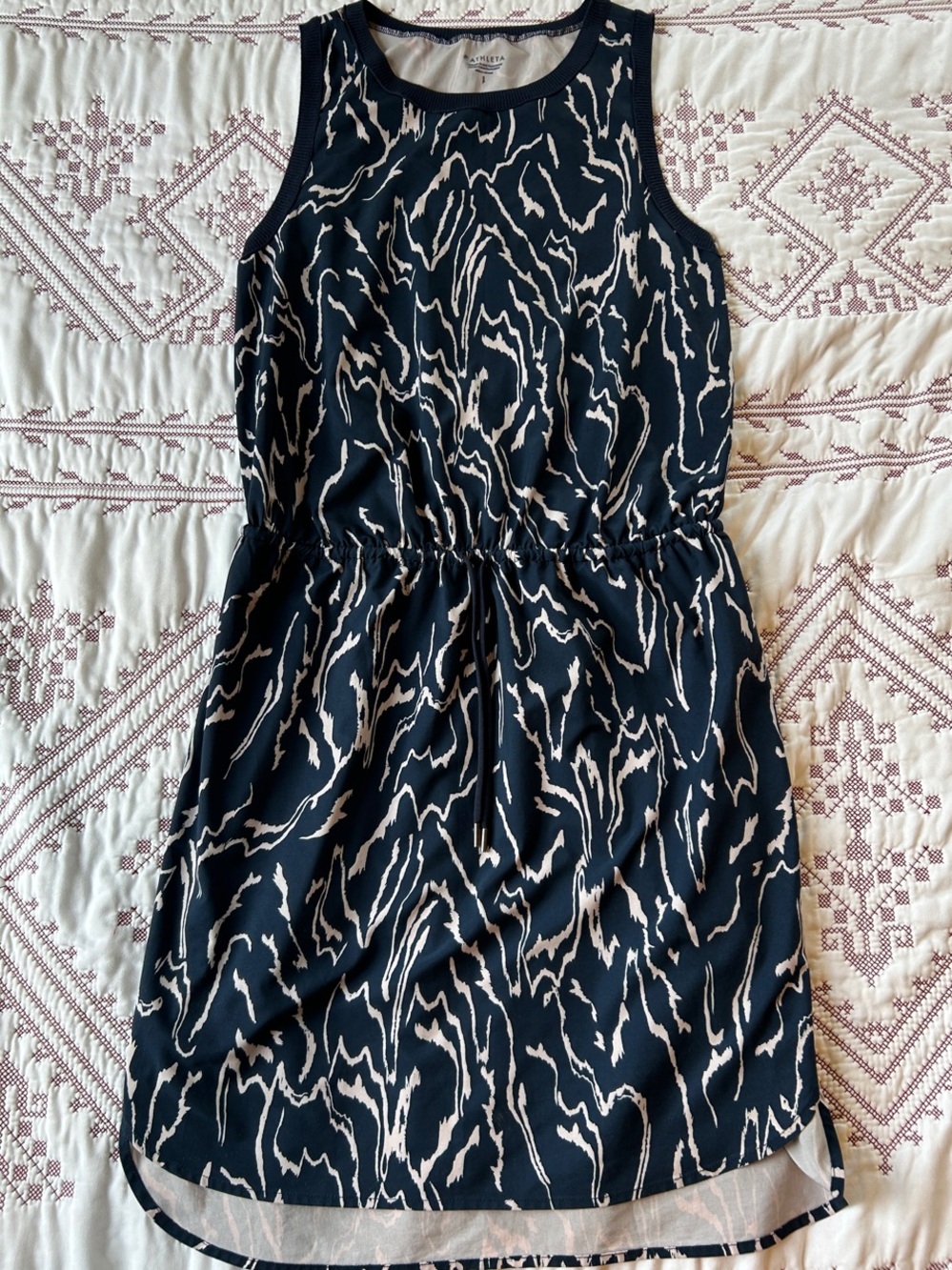 Athleta Navy and Cream Sleeveless Printed Drawstring Mini Dress